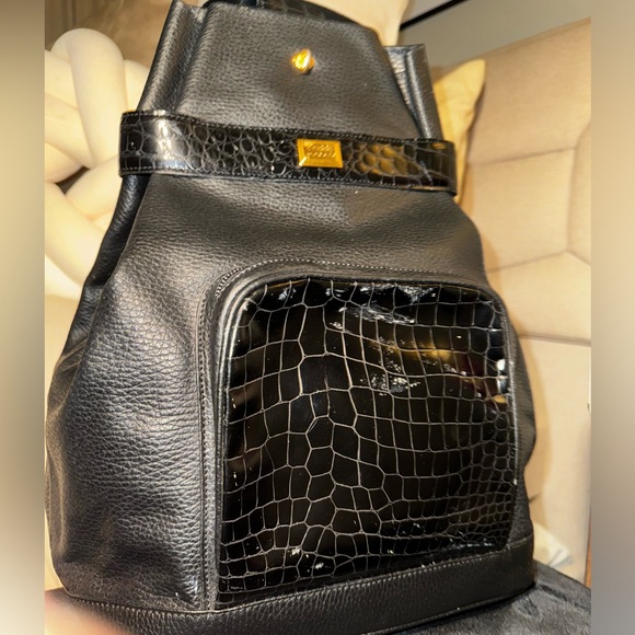 Gianfranco Ferre Handbags - Gianfranco Ferre Bucket Bag